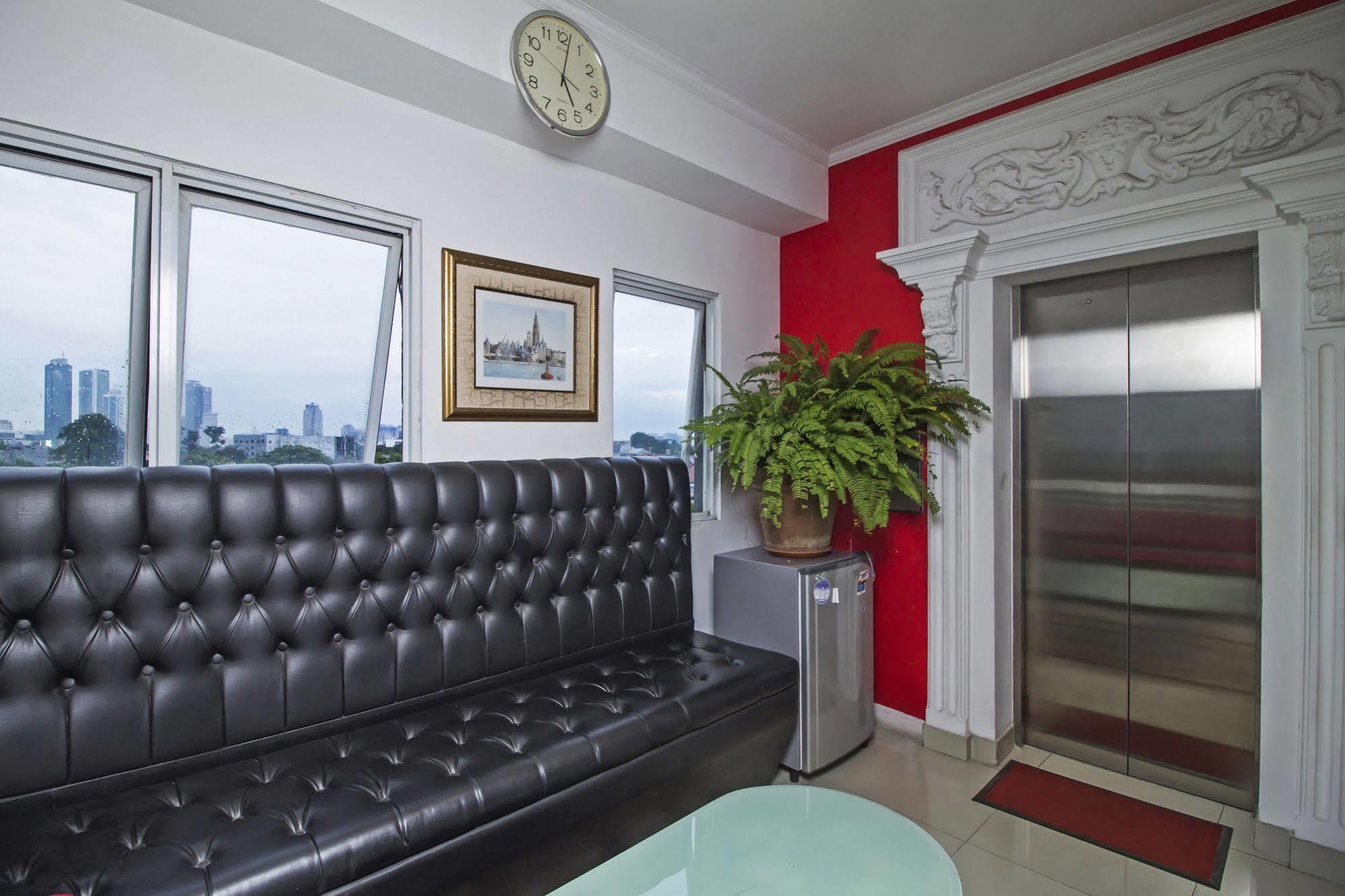 Reddoorz Plus @ Guntur Raya Setiabudi Cakarta Dış mekan fotoğraf